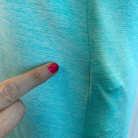 UNDER Armour blue long sleeve hooded top Sz S - Picture 3 of 6